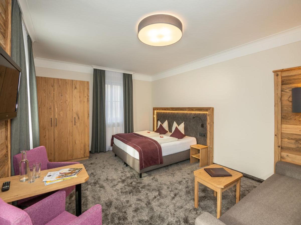 Hotel Stegerbraeu Radstadt Kültér fotó