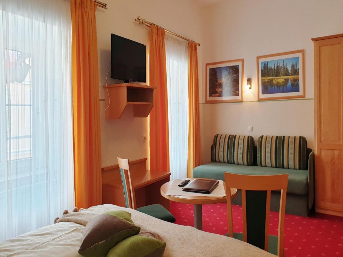 Hotel Stegerbraeu Radstadt Kültér fotó